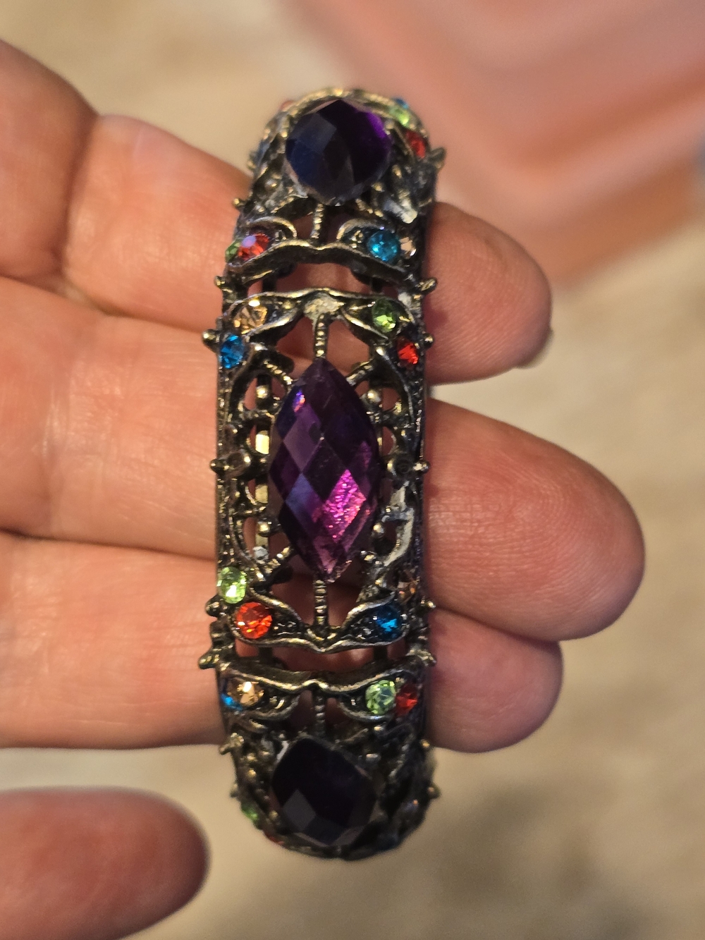 Multicolor Vintage-Style Purple Gem Statement Stretch Bracelet